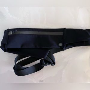 Lululemon fast and free running belt